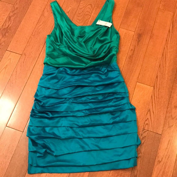 Express Dresses & Skirts - 🌺 NEW Express green and teal dress size 10